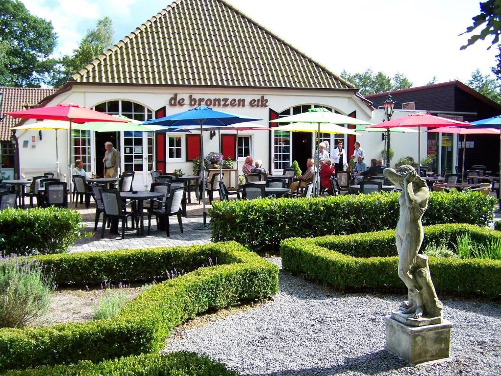 Vakantiepark de Bronzen Eik Sellingen Buitenkant foto
